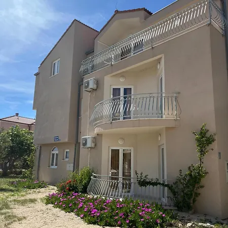 Apartament Saldi *